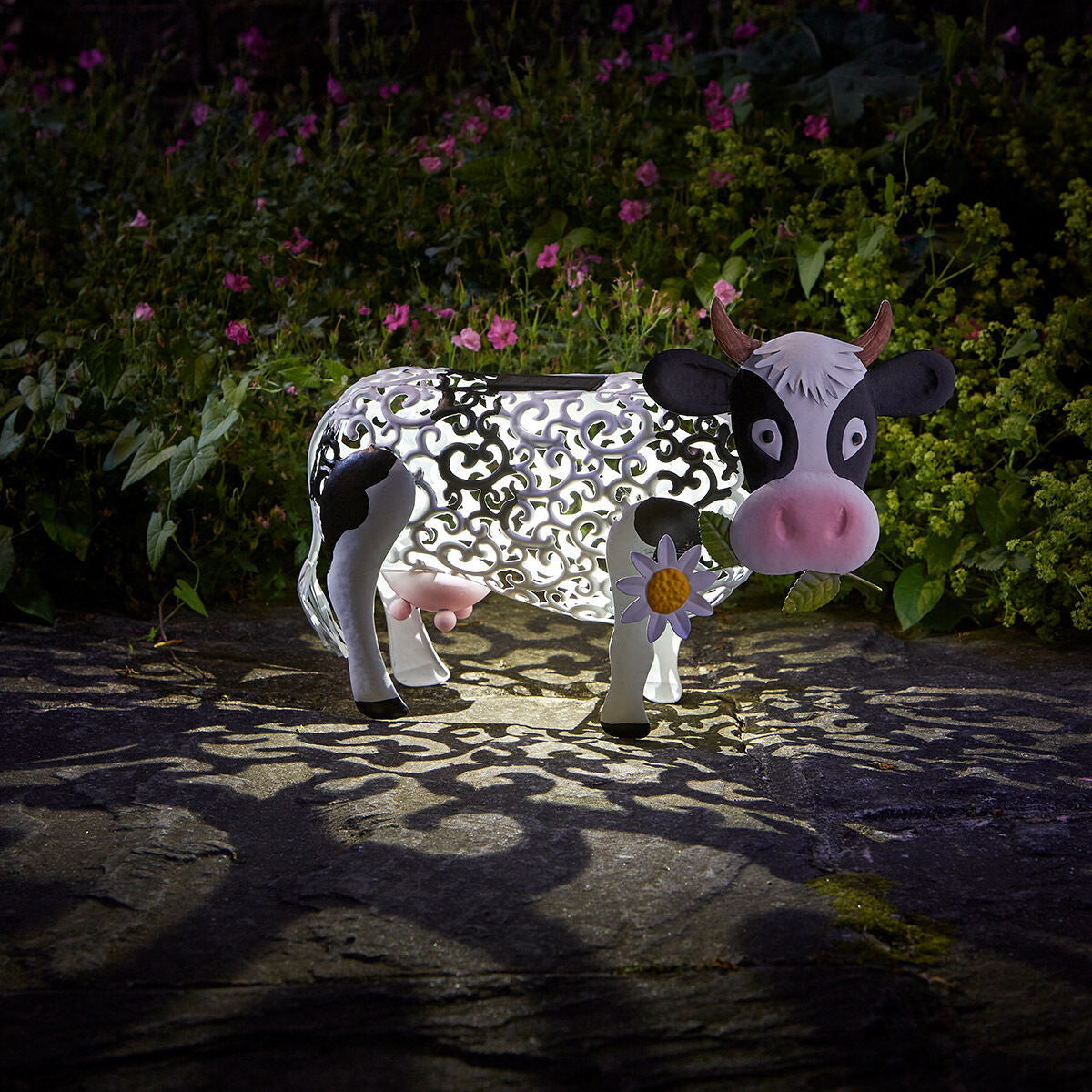 Daisy Cow Solar Light Resin Garden Decoration Outdoor LED Lawn Ornament Landscape Lamp
