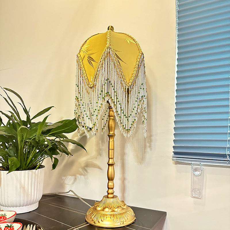 French Retro Tassel Table Lamp Nordic Bedside Atmosphere Reading Light for Bedroom Study Desk Decor