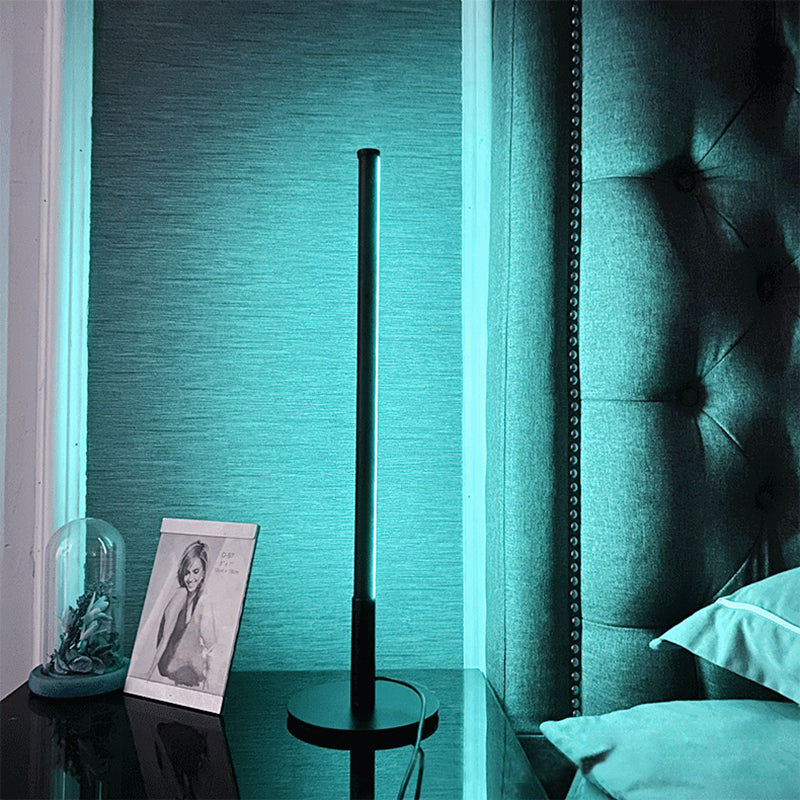 New Nordic Minimalist LED Eye Protection Bedside Table Lamp Soft Ambient Lighting for Bedroom Home Decor Night Light