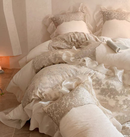 French High-End Retro Princess Style 4-Season Bedding Set Elegant Luxury Soft Bedroom Bed Set