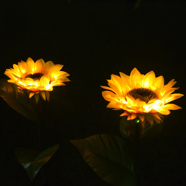 LED Solar Sunflower Garden Lights Decorative Outdoor Solar Lamp Waterproof Landscape Pathway Light
