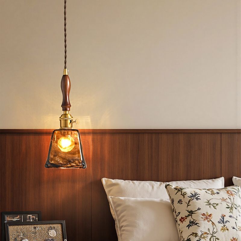 Amber Glass Pendant Light – Vintage-Style Chandelier