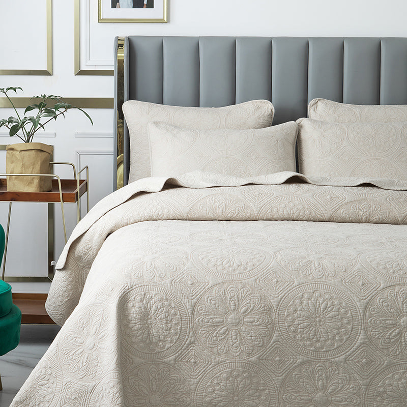 European Double Sided Embroidered Bedding Set 3 Piece Luxury Duvet Cover and Pillowcase Set