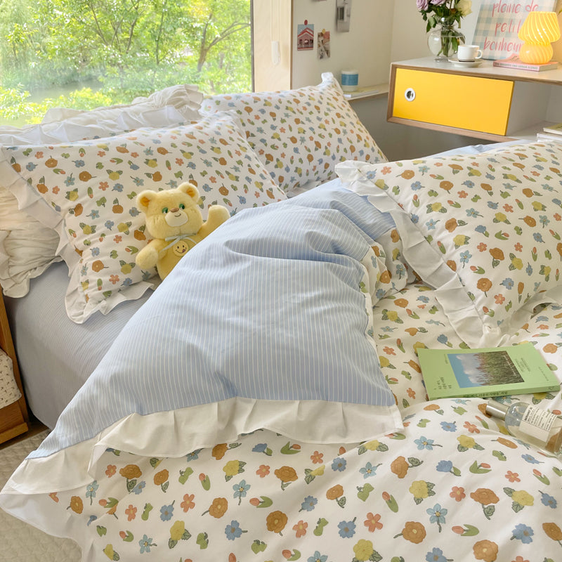 Small Floral Cotton Four Piece Bedding Set Princess Style Duvet Cover Bed Sheet Pillowcase Soft Bedroom Set