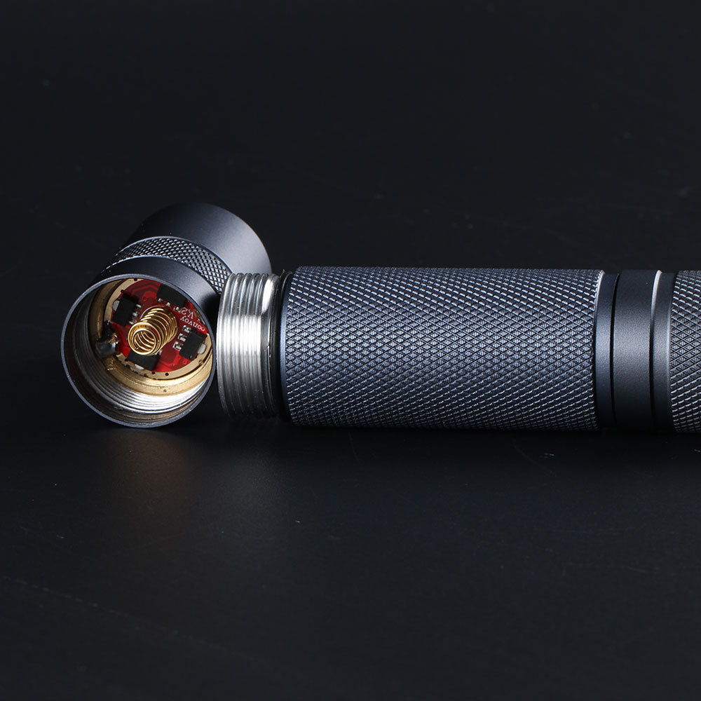 Convoy S2 SST20 18650 Flashlight Thermoelectric Separation Coating 7135 High Performance LED Torch 12 Modes