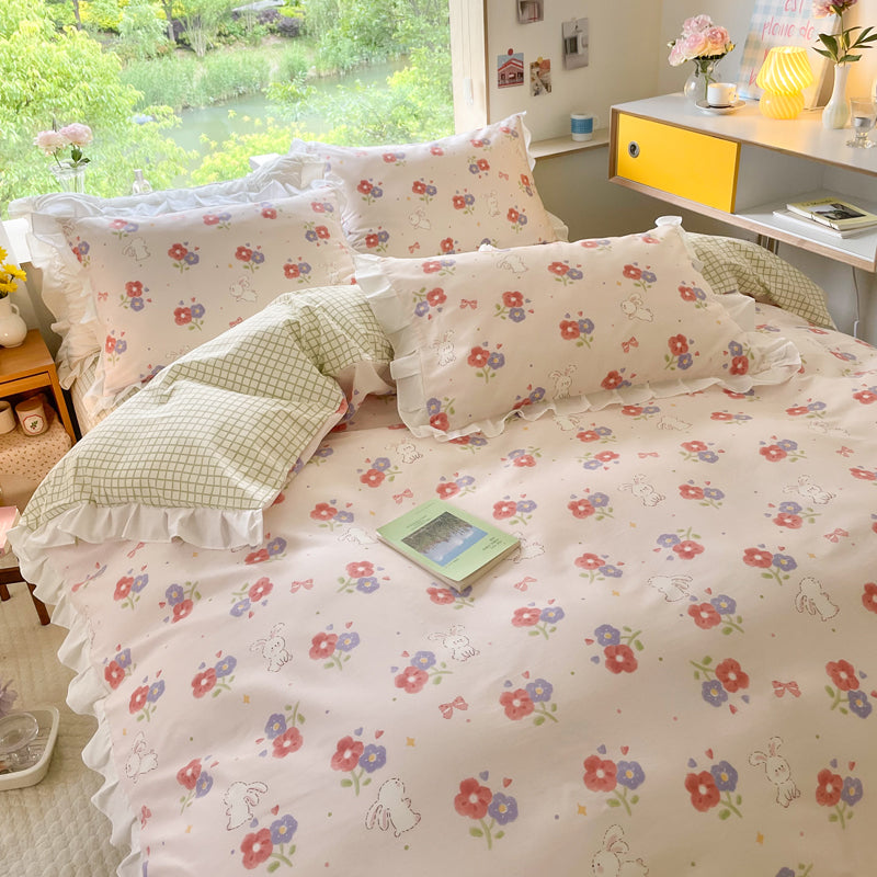 Small Floral Cotton Four Piece Bedding Set Princess Style Duvet Cover Bed Sheet Pillowcase Soft Bedroom Set