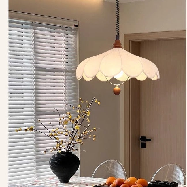 French Retro Cream Chandelier – Retractable Dining & Living Room Light