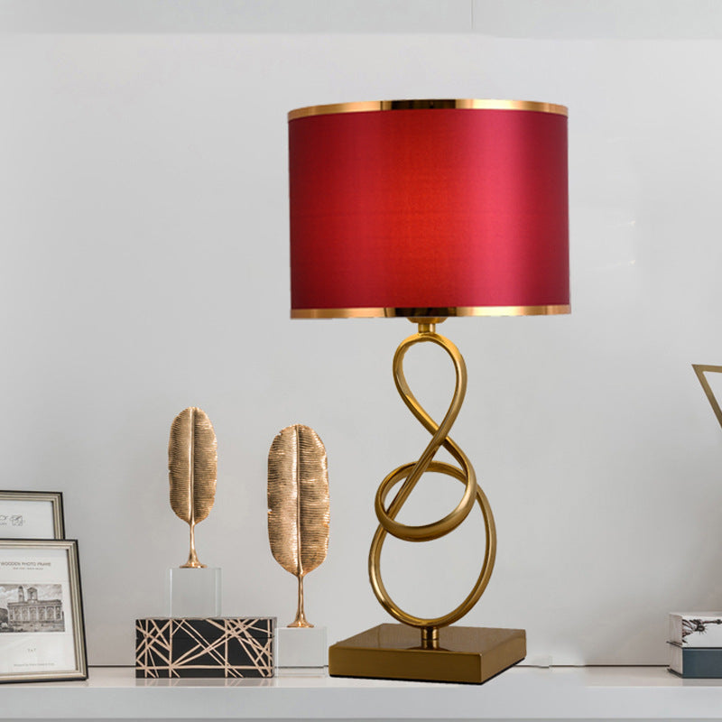 Creative Bedroom Model Room Bedside Lamp Modern Decorative Table Light for Home Interior Ambient Lighting and Decor