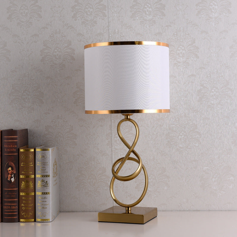 Creative Bedroom Model Room Bedside Lamp Modern Decorative Table Light for Home Interior Ambient Lighting and Decor
