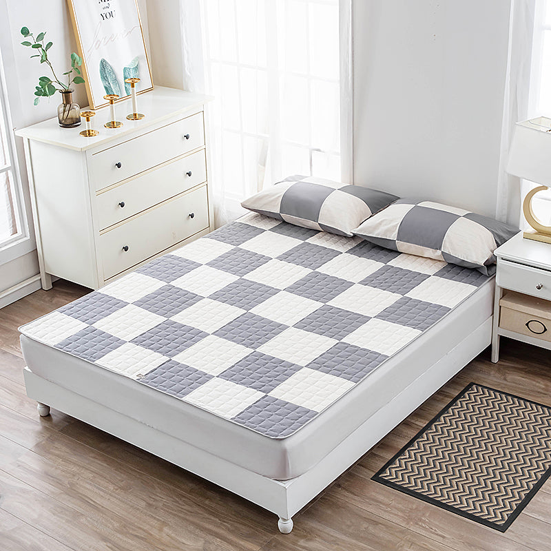 Silver Fiber Cotton Mattress Protector Antibacterial Anti Static Anti Skid Pillow Case Bedding Set for Health Protection