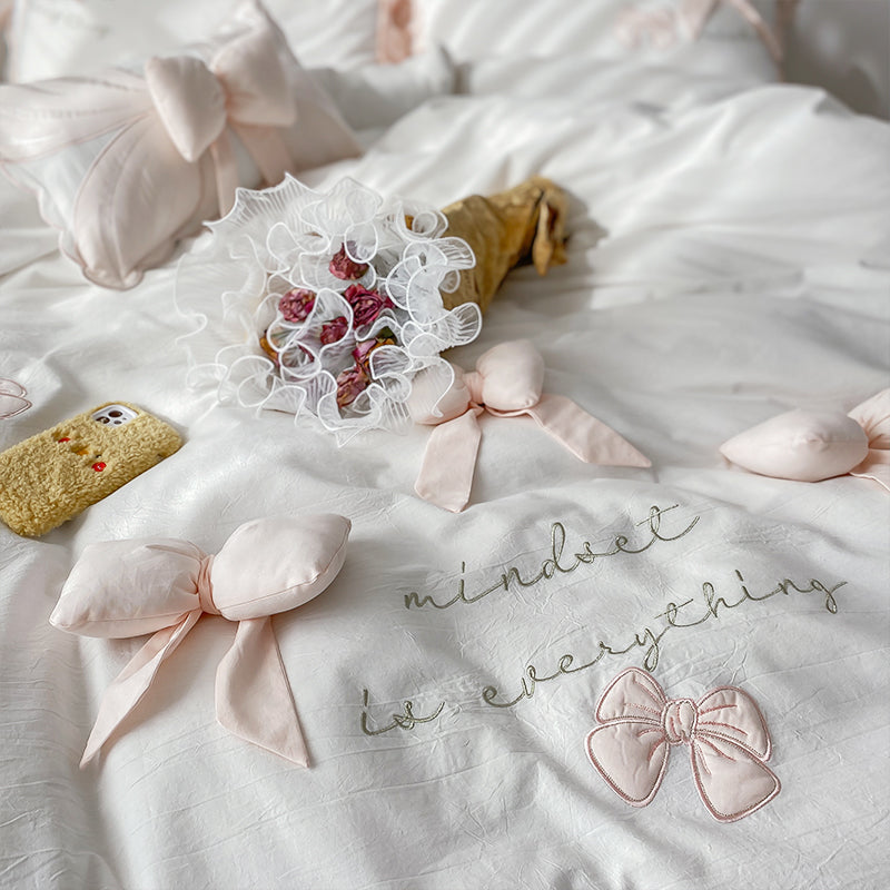 Four Piece Washed Cotton Bedding Set 3D Bow Design Soft Duvet Cover Bed Sheet Pillowcase Set for Bedroom Decor